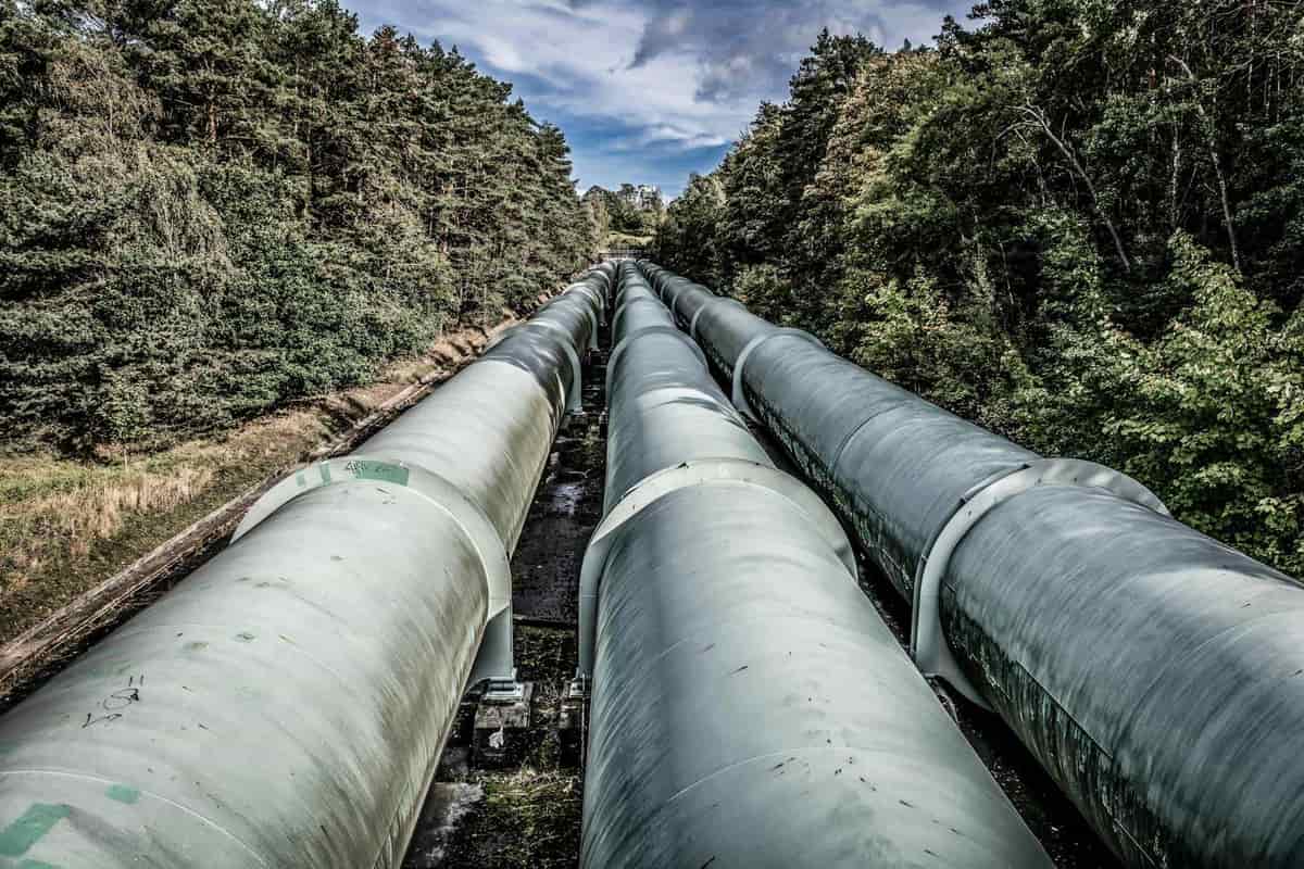 Canada Clears Path for Oil Pipeline