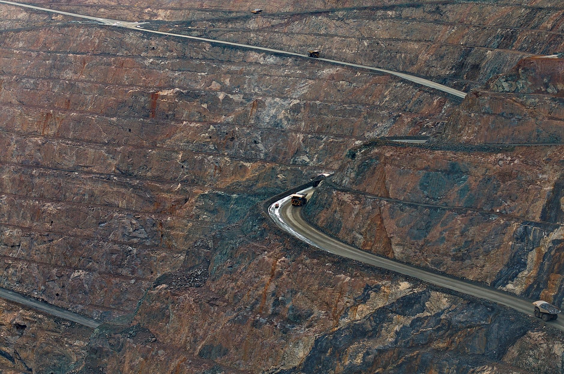 Copper Rallies as Lithium Slips