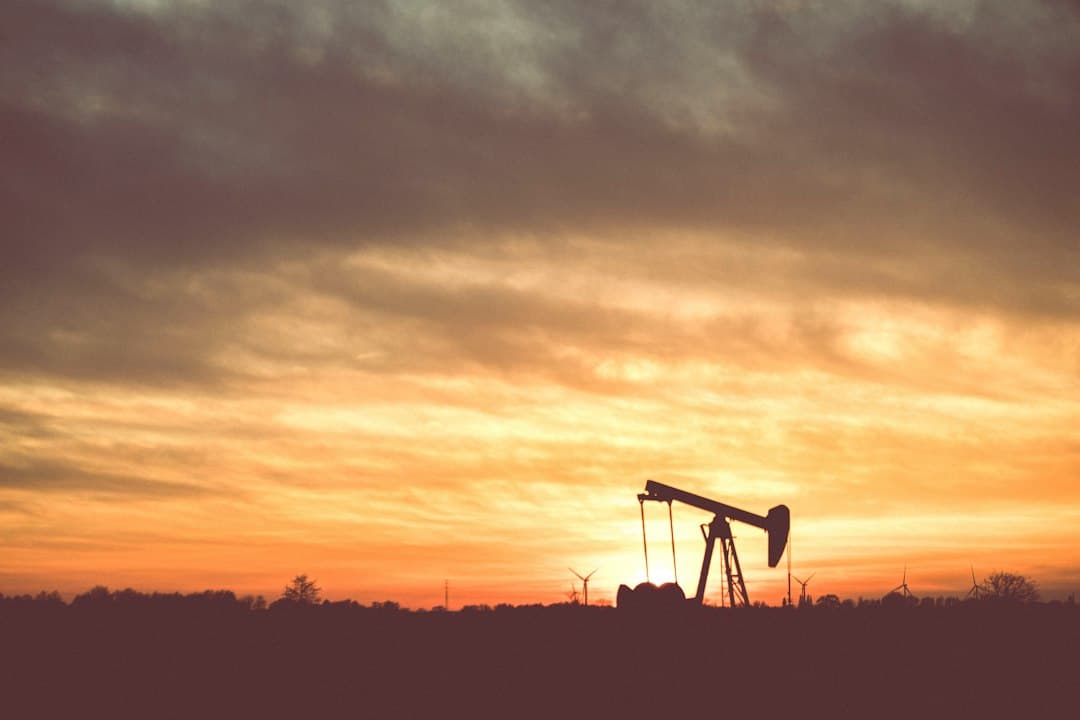 Energy Stocks Race Past Crude's Standstill