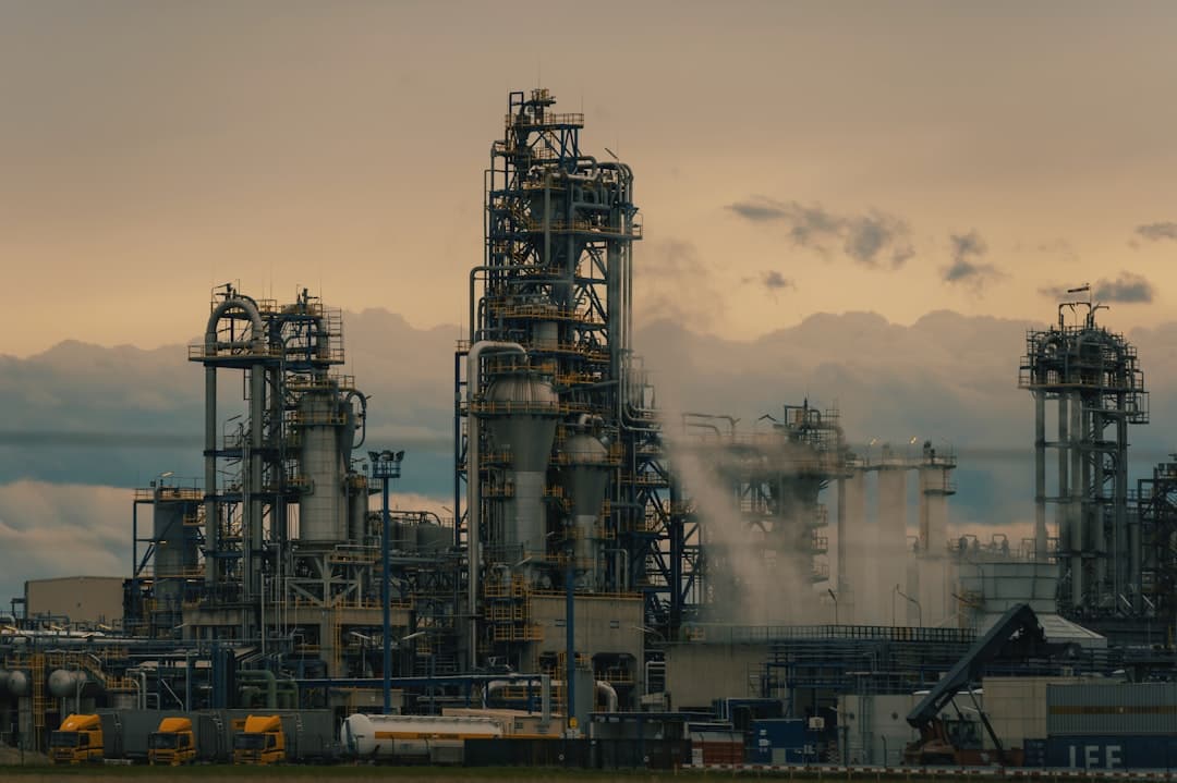 Energy Stocks Surge as Traditional Oil and Gas Diverge Sharply from Renewables and Mining