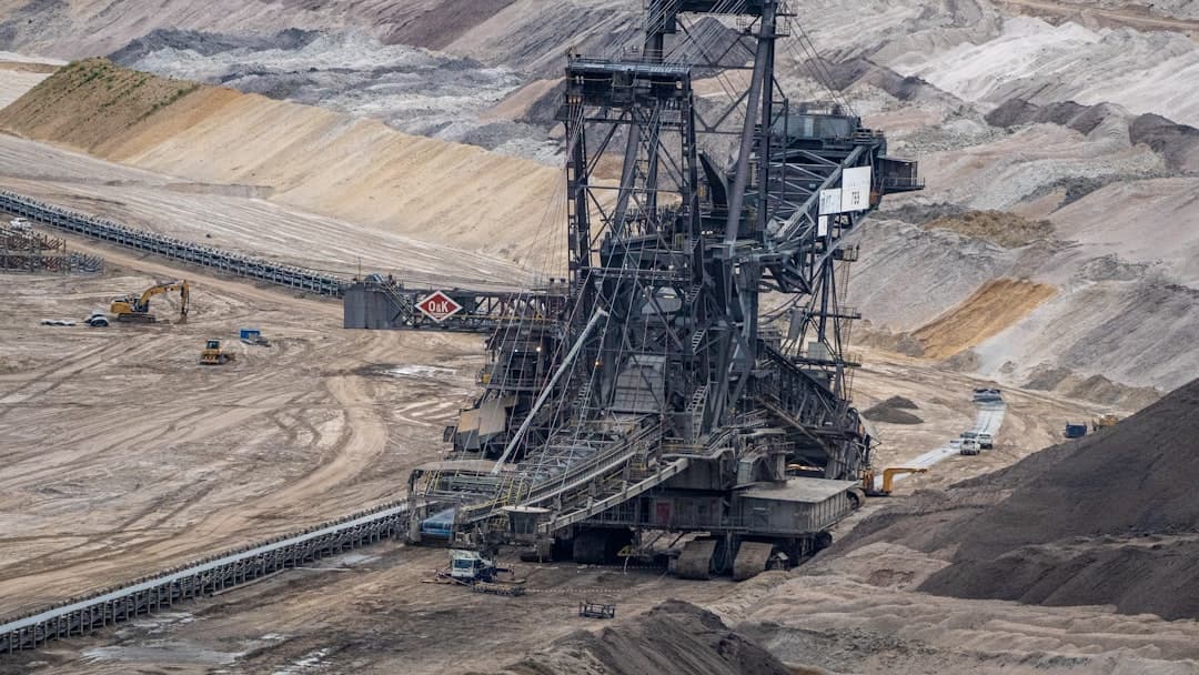 Europe Struggles to Keep Pace as US and China Race for Critical Minerals Dominance