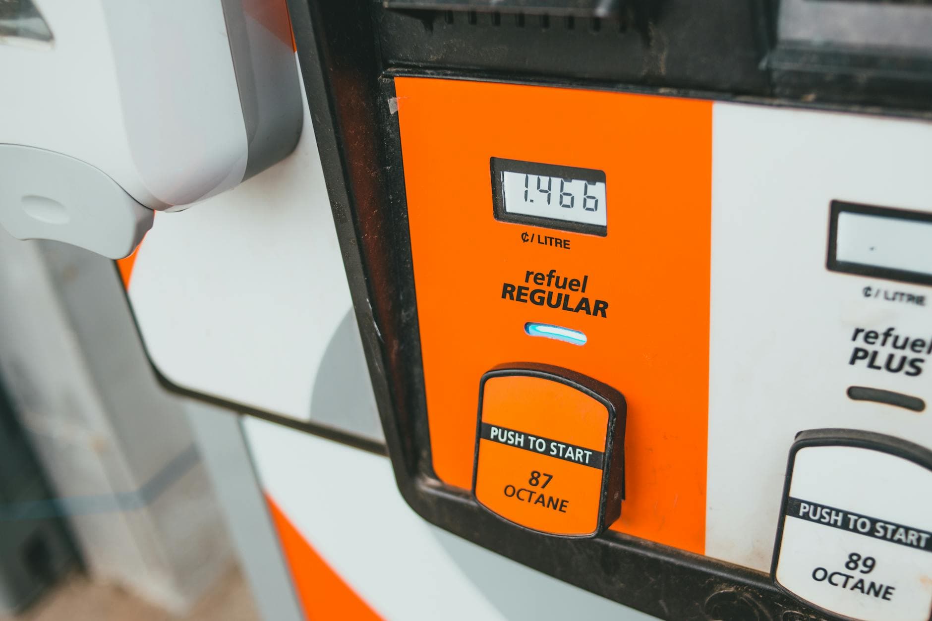 Gas Prices Hit Four-Year High as Peace Talks Offer Glimmer of Hope