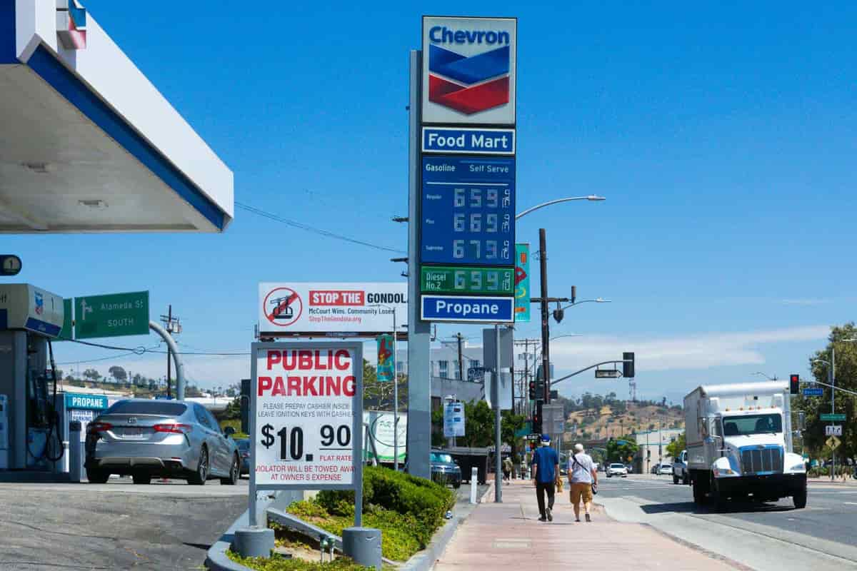 Gulf Gas Crisis Deepens as Prices Soar
