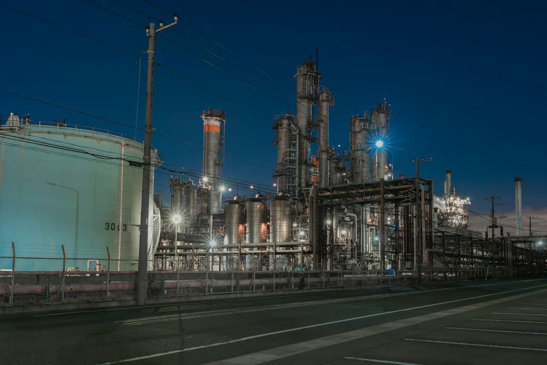 Leaders and Laggards Define Thursday's Close Across Energy, Metals and Clean Power