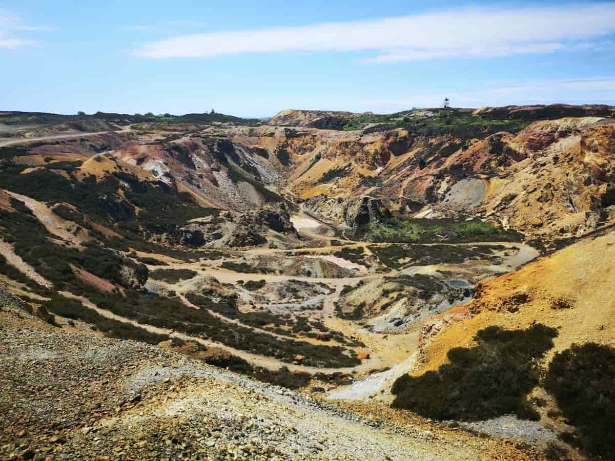 Mining Press Roundup: Copper Fever Drives $18.5B Gold Merger as M&A Wave Sweeps Sector
