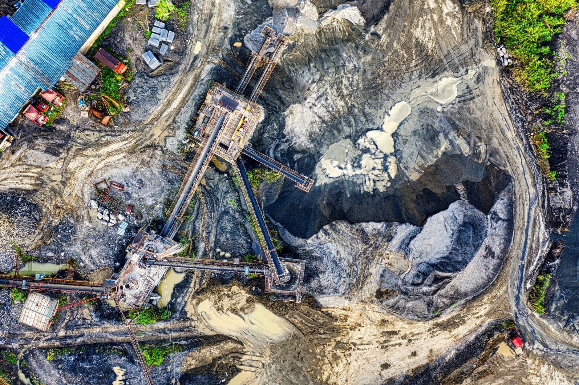 Mining Press Roundup: Empire Metals' 8.2-Billion-Tonne Titanium Discovery Headlines a Day of Critical Minerals Breakthroughs