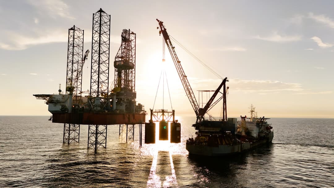 Oil Markets Brace for Prolonged Disruption as Aramco Warns of Slow Recovery