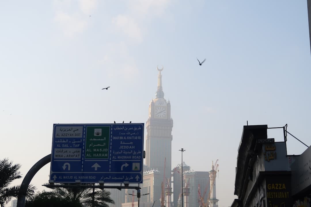 Oil Markets Reel as Saudi Attacks Deepen Ceasefire Doubts