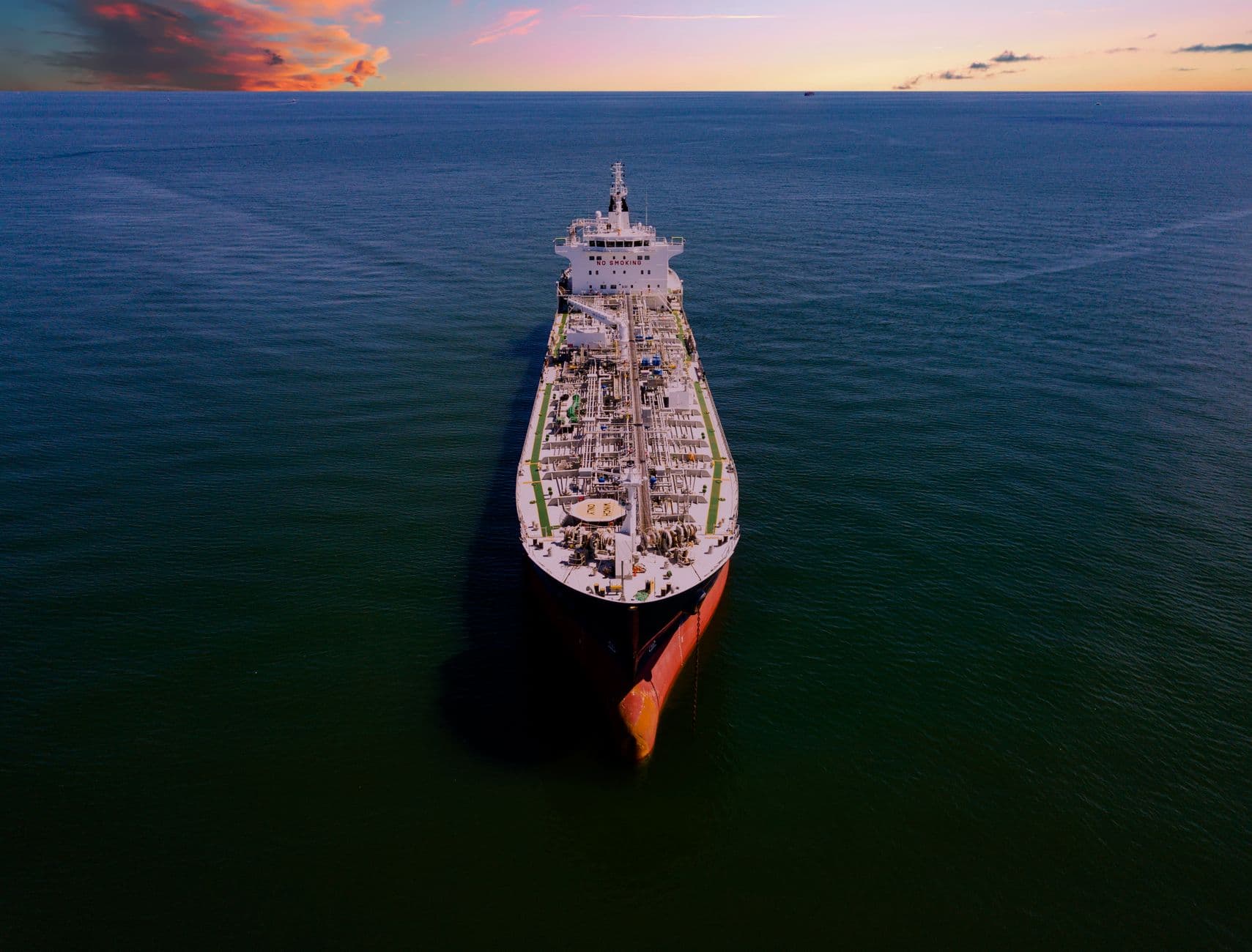 Oil Prices Swing on Iran Deal Rumors and Supply Shifts