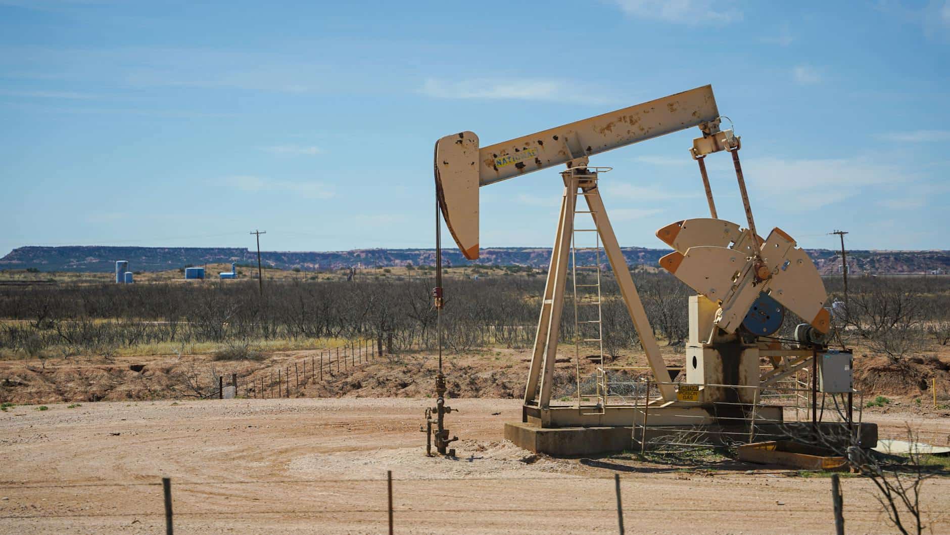 OPEC Fractures as UAE Exit Reshapes Oil Power Dynamics Amid Iran War Crisis