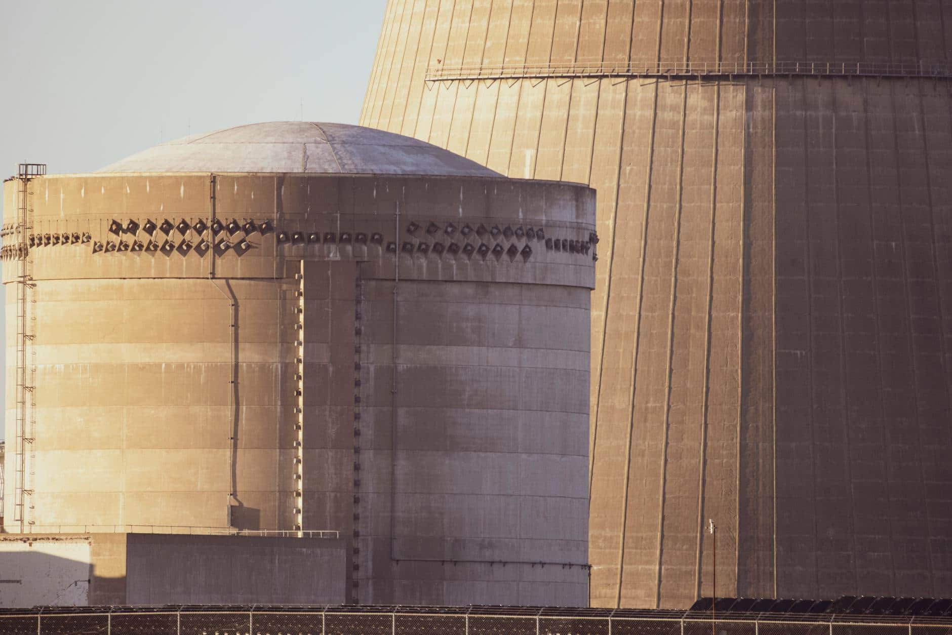 Uranium Surge Leads Energy Rally as Nuclear Names Outpace Traditional Oil & Gas