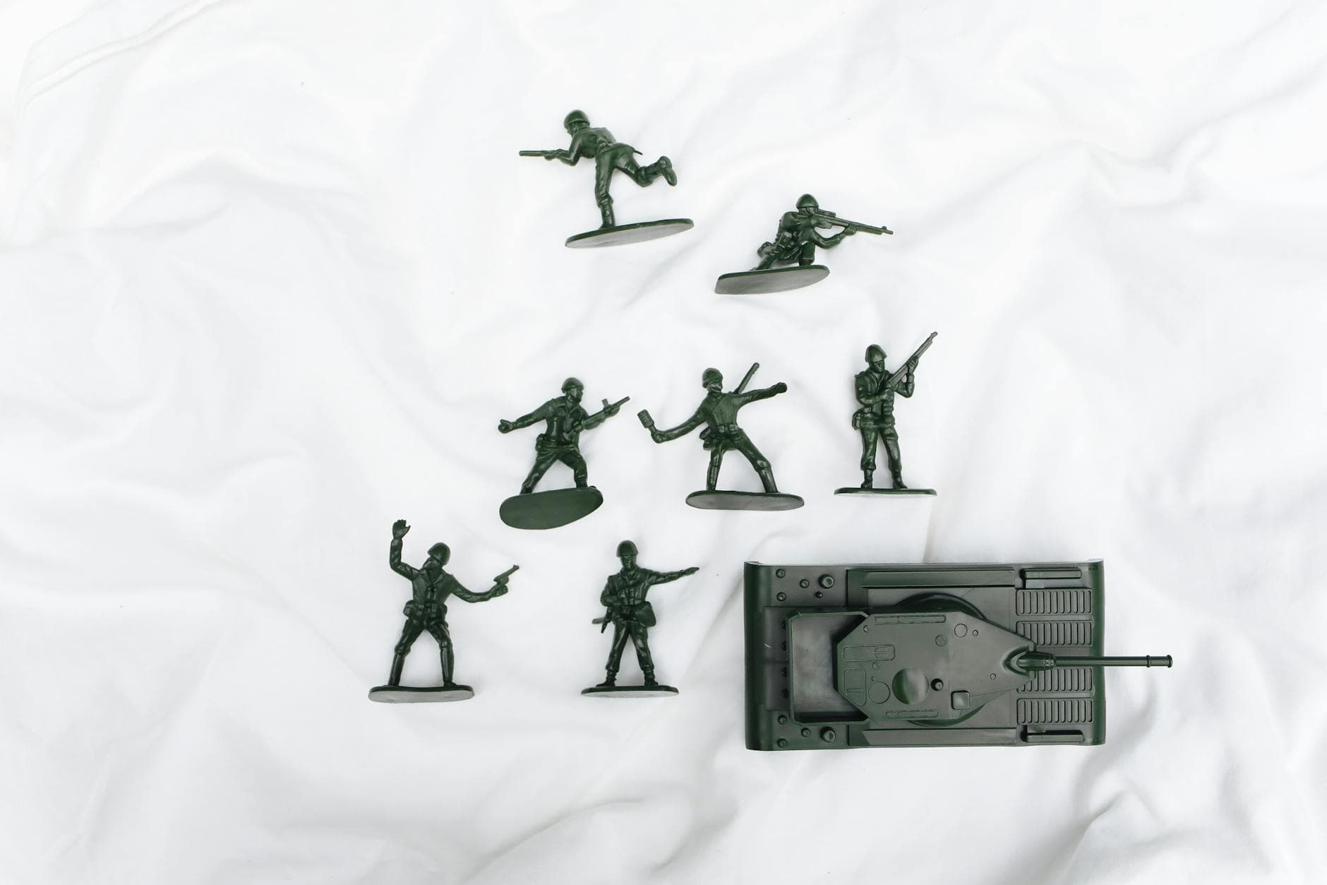 War's Strange Bedfellows: Oil Edition